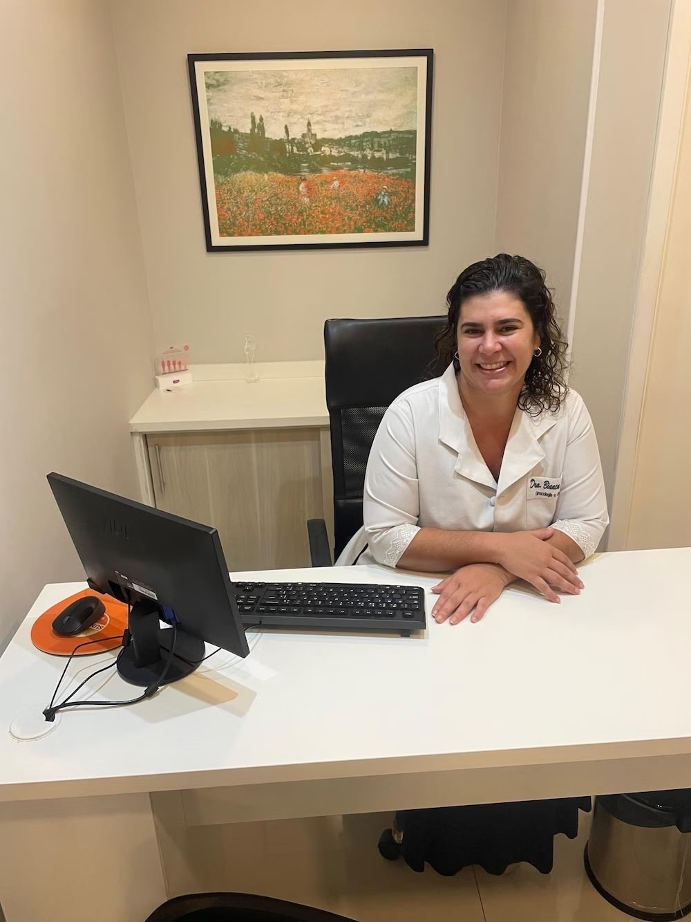 Dra. Bianca Youssef, ginecologista e obstetra