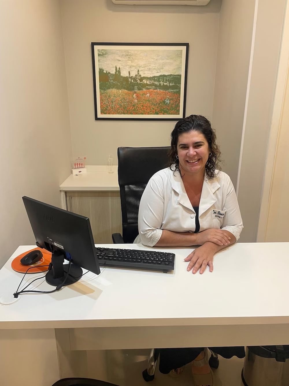 Dra. Bianca Youssef, ginecologista e obstetra